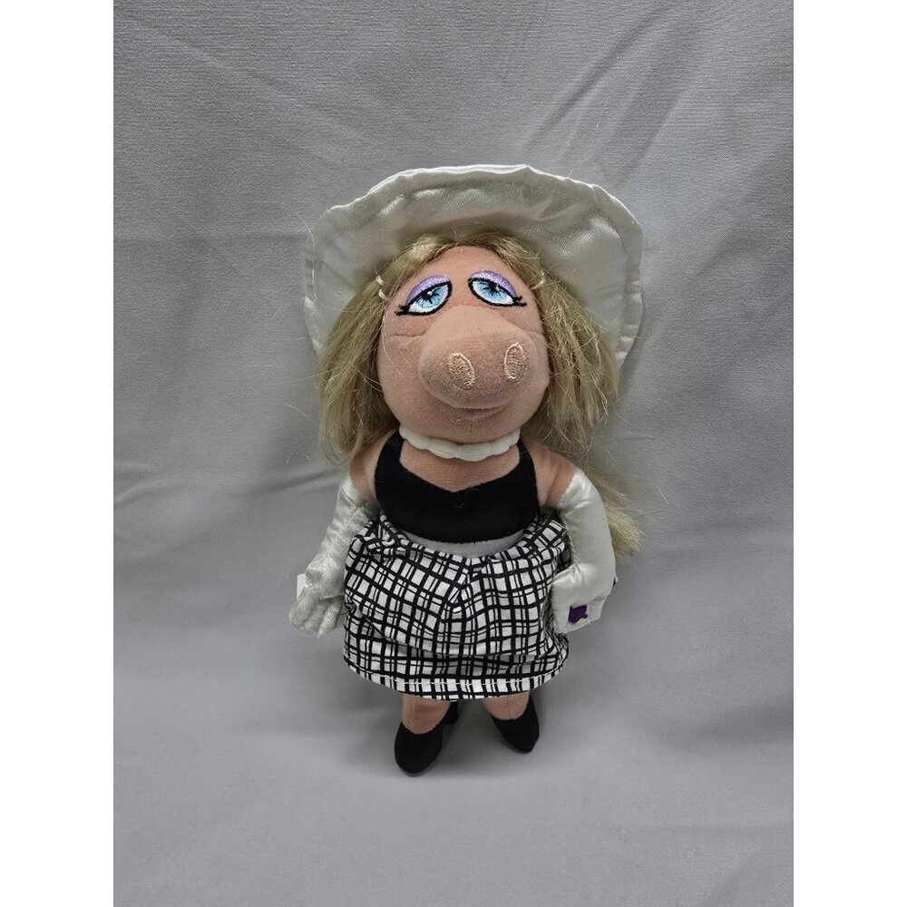 2011 The Muppets Miss Piggy 9" Plush Danawares